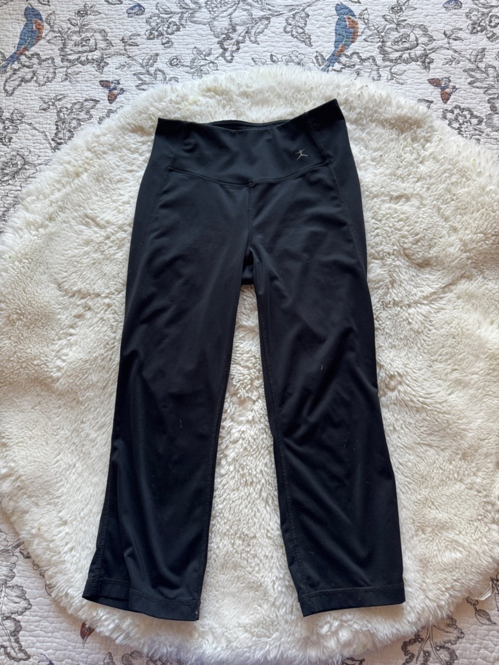 Danskin Black Performance Capri Leggings